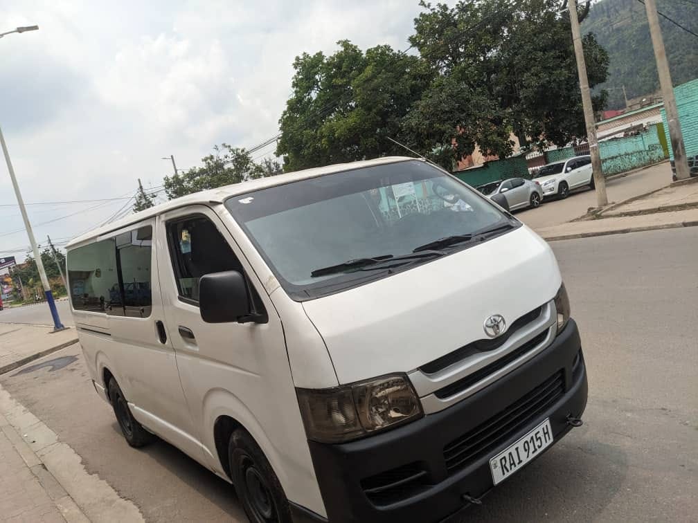 A SKWW Hope Centre driving-school van